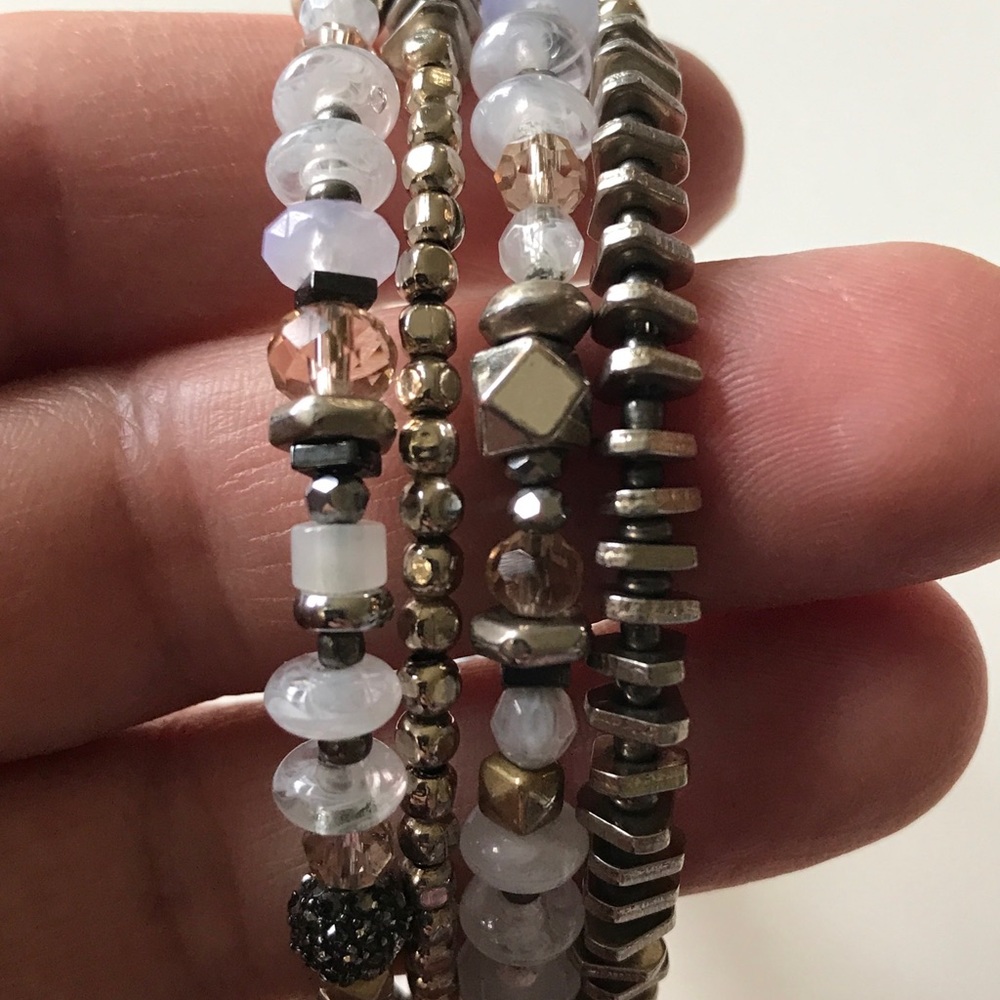 STELLA & DOT KEELY BRACELET
RETAIL $59 - Picture 8 of 8